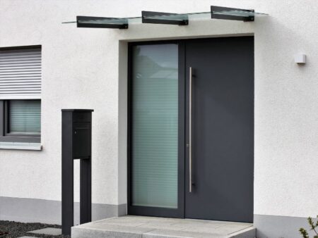 Haustür mit Seitenteil - OKNOPLAST