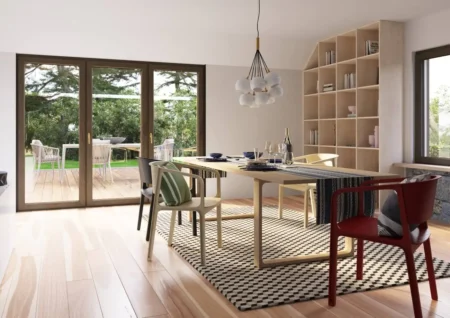 Fenster in der Farbe Nussbaum