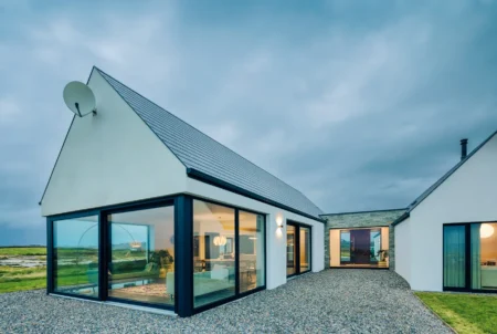 Modernes Haus in Irland